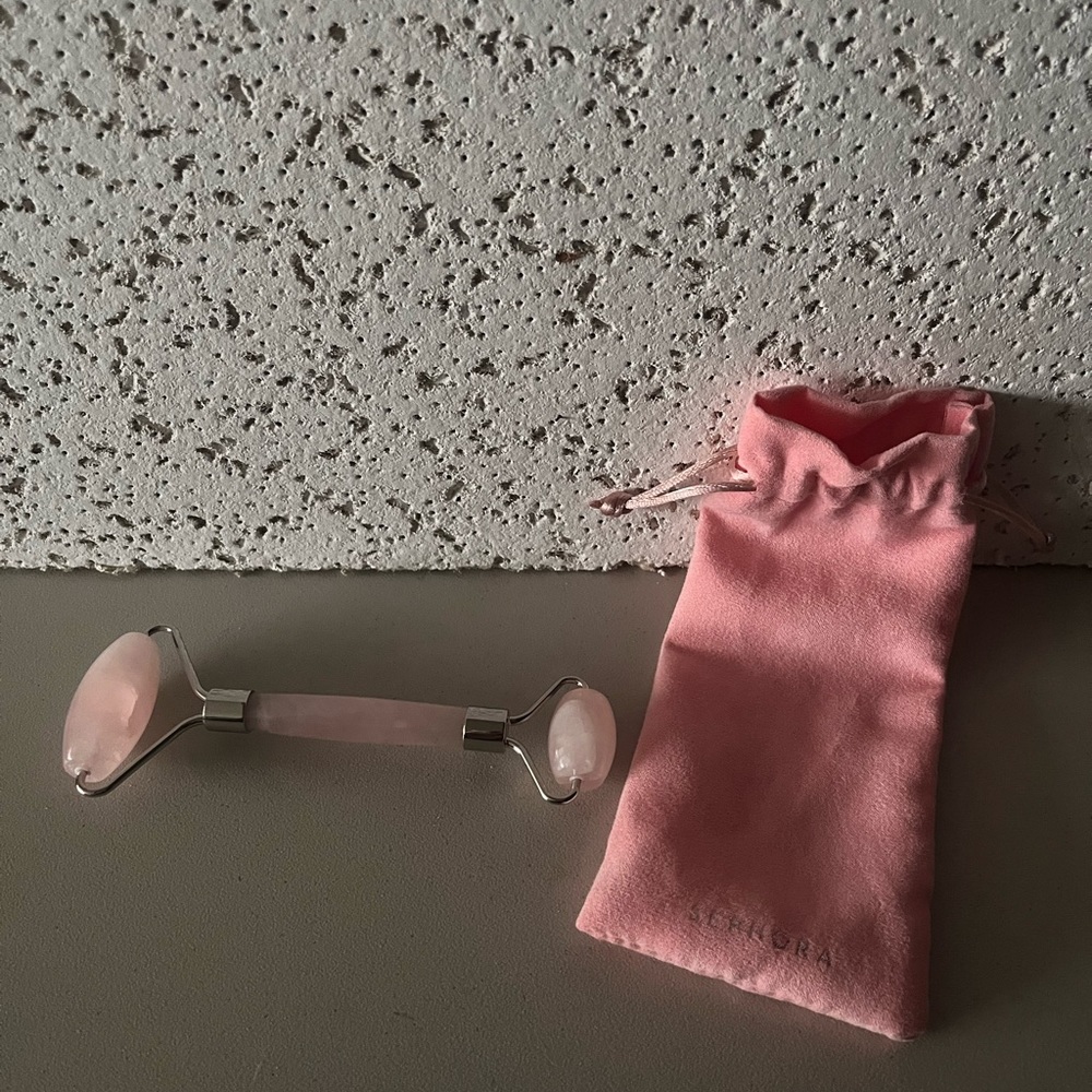 Sephora Rose Quartz face roller
